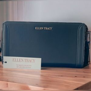 Ellen Tracy zip around wallet